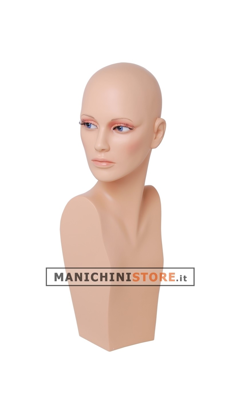 Testa donna realistica
