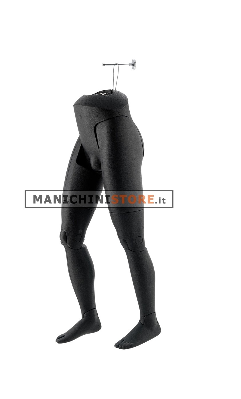 Gambe uomo snodate con supporto a parete